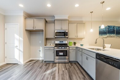 102 Dawson St, Shelbyville, TN 37160 - photo 4