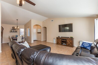 6) GREAT ROOM