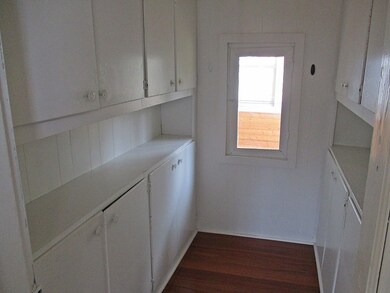Butler's Pantry