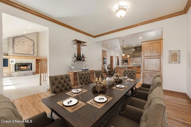 Kitchen/Dining Area (Virtually Staged)