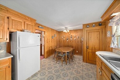 44 Virginia Rd, Quincy, MA 02169 - photo 6