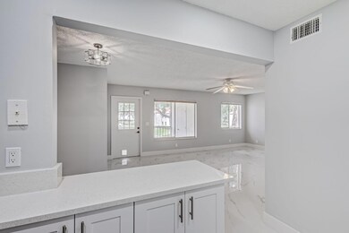 unlisted-address, West Palm Beach, FL 33417 - photo 5