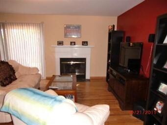 1923 Ozark Pkwy, Algonquin, IL 60102 - photo 3