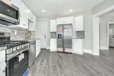 902 Main St unit 1, Clinton, MA 01510 - photo 5