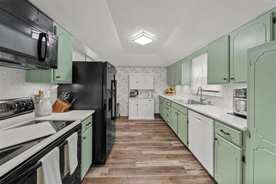 408 Ida St, Lansing, KS 66043 - photo 6