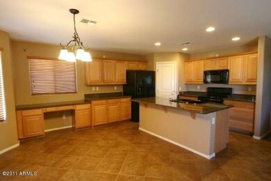 Dining, Tech Ctr, Kitchen