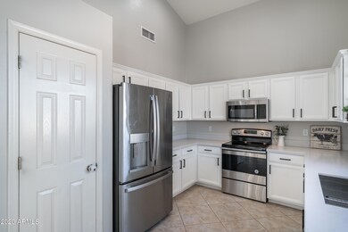 7228 E Lakeview Ave, Mesa, AZ 85209 - photo 5