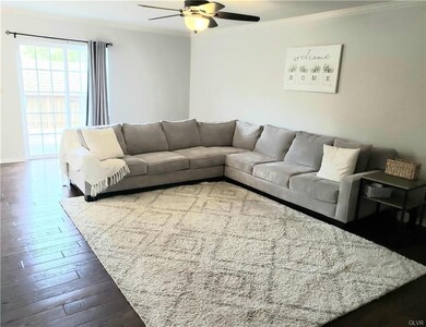 6826 Hunt Dr, Macungie, PA 18062 - photo 5