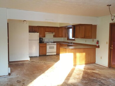 4555 E Foxtrot Ave, Wasilla, AK 99654 - photo 4