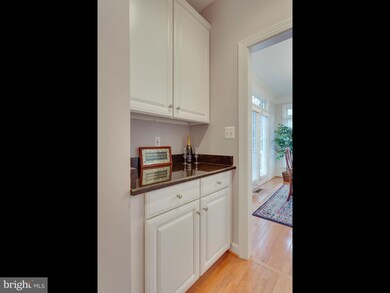 6324 Wilmington Dr, Burke, VA 22015 - photo 7