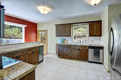 17832 Olive Ave, Stanwood, WA 98292 - photo 4