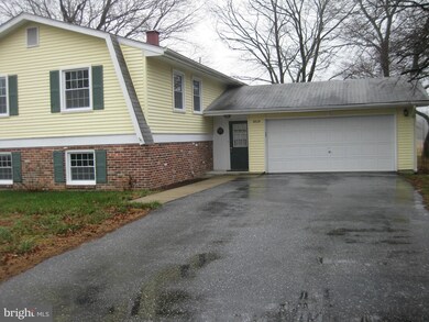 9339 Winkler Ln, La Plata, MD 20646 - photo 2