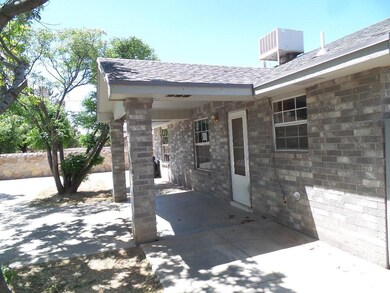 164 Lago Grande Dr, Horizon City, TX 79928 - photo 2