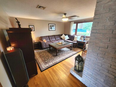 1 Olde Coach Rd, Derry, NH 03038 - photo 2