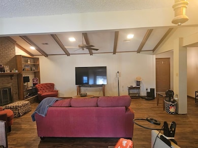 205 Clement Rd, West Memphis, AR 72301 - photo 3