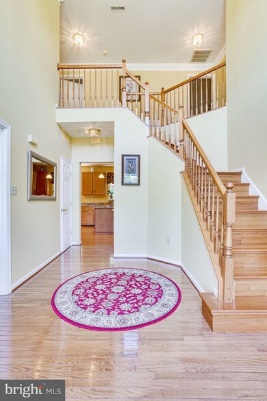 10101 Glenndale Oaks Way, Glenn Dale, MD 20769 - photo 3