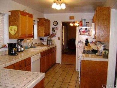 Kitchen - 