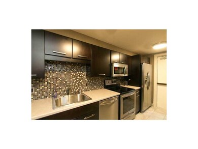 . Common Area Kitchen
