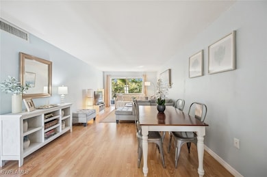 72 7th St S unit 305, Naples, FL 34102 - photo 6