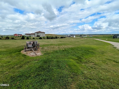 PXL_20250817_194323247~2