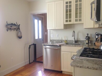 32 OPR Kitchen 2