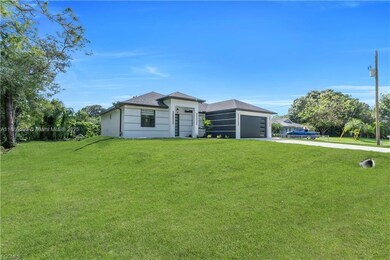 2903 Beluga St, Lehigh Acres, FL 33972 - photo 4