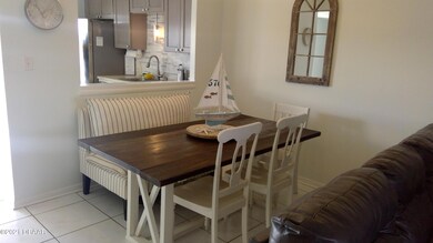 07 dining area