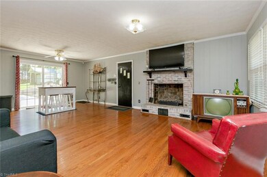 1835 Lantern Dr, Asheboro, NC 27205 - photo 4