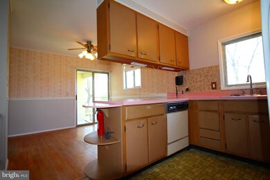 238 Spring Gap S, Laurel, MD 20724 - photo 5