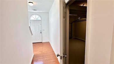 6243 Shoreview Cir, Flowery Branch, GA 30542 - photo 4