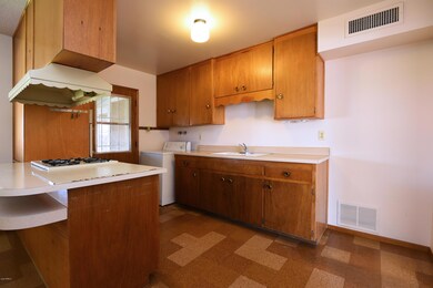 Kitchen off family room