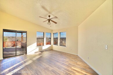 8D9BA250-1EE1-4309-81D6-743B4D18A80F