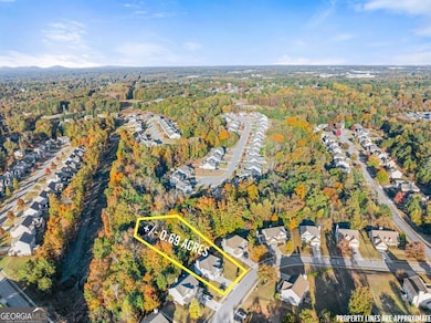 6322 Spring Cove Dr, Flowery Branch, GA 30542 - photo 2