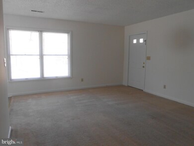 44677 Saint Andrews Church Rd unit D, California, MD 20619 - photo 3