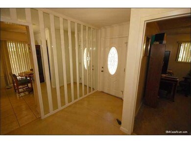 10630 Park View Cir unit b, El Paso, TX 79935 - photo 2