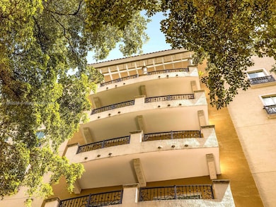 20 Calabria Ave unit 505, Coral Gables, FL 33134 - photo 2