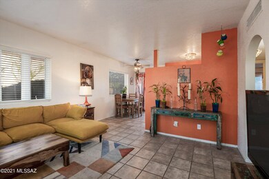 04-Living Room