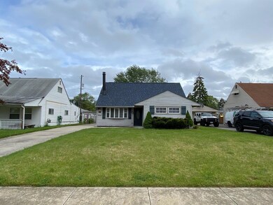 4028 Rickenbacker Ave, Columbus, OH 43213 - photo 2