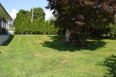 707 Dudley St, Dunmore, PA 18512 - photo 6