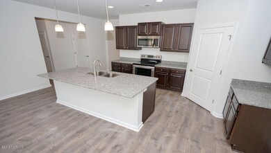 553 Slipper Rock - Lot 542-16