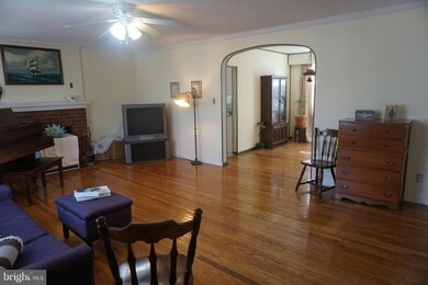 1942 Mountain Ave, Parkville, MD 21234 - photo 6