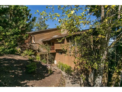 17465 Upper Cherry Ln, Lake Oswego, OR 97034 - photo 2