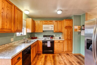 1320 Dana Ave - Kitchen1