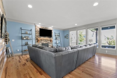 19723 Barstow St, Spring Hill, KS 66083 - photo 5