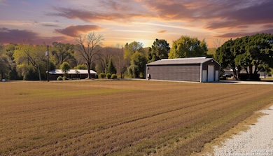 530 Robin Nest, Canyon Lake, TX 78133 - photo 2