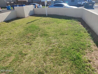 Front Yard_Exterior_1 (5)