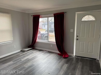 11243 Fisher Ave, Warren, MI 48089 - photo 6