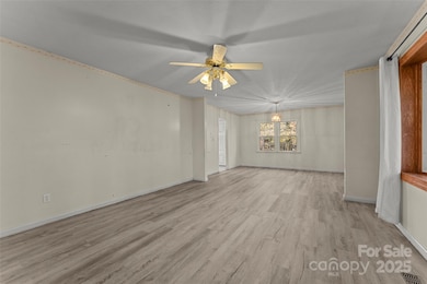 123 Castleton Ln, Hendersonville, NC 28791 - photo 3