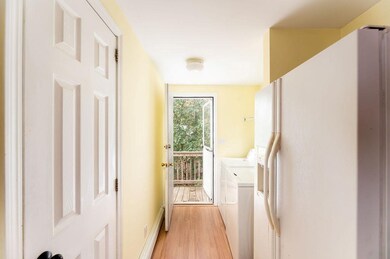 10 Wright Rd, Derry, NH 03038 - photo 2