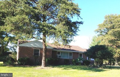 20127 Ridge Rd, Colonial Beach, VA 22443 - photo 2